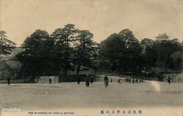松江城大手前の景